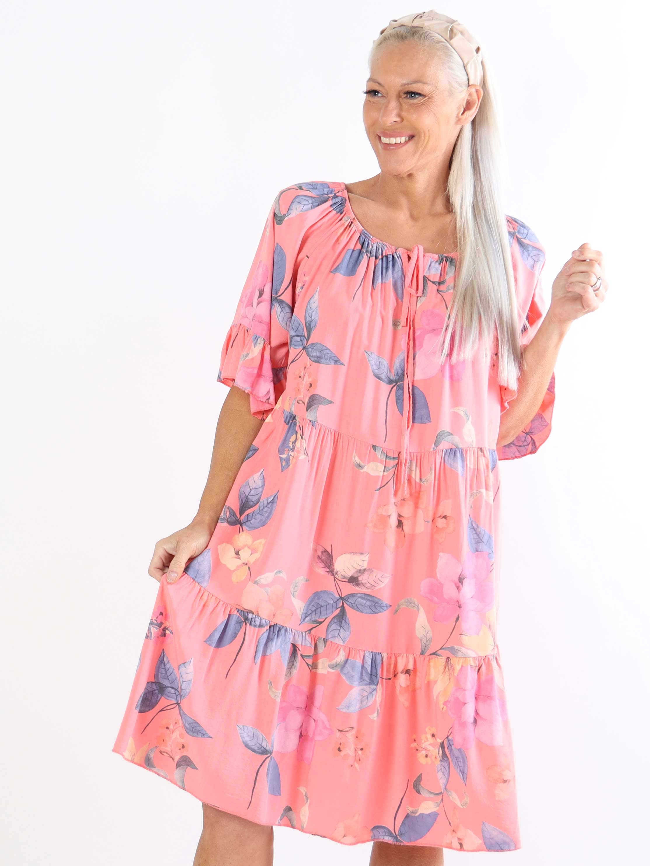 Malibu - Plus size kjole i bomuld med elastik i udskæringen